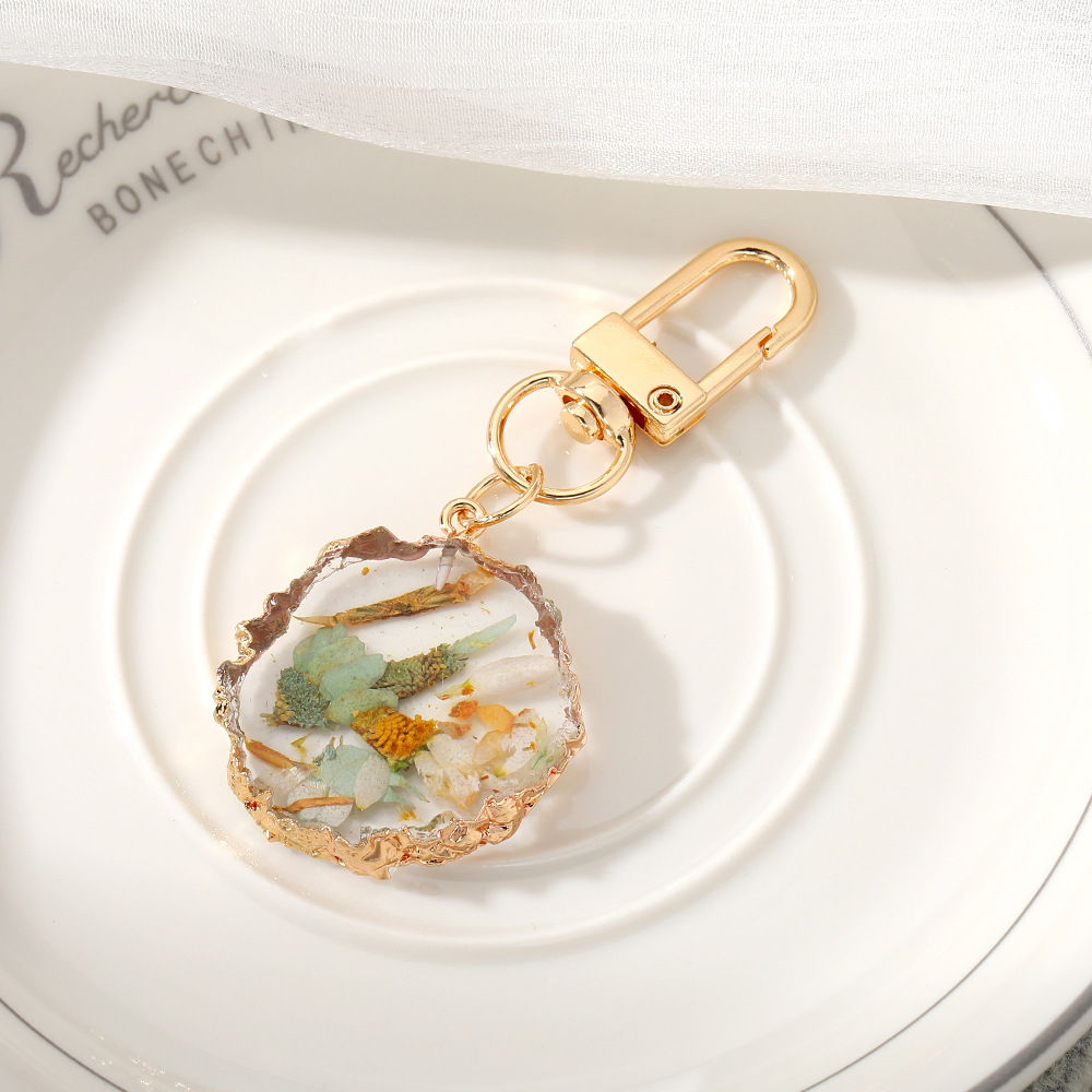 30g Weight Bag Pendant, Keychain Classification 1 Piece Quantity Holiday Occasion Dried Flower Material Flower Pattern Women's Gender Epoxy Design Pastoral Style Pastoral Flower Dried Flower Epoxy Women's Bag Pendant Keychain 13