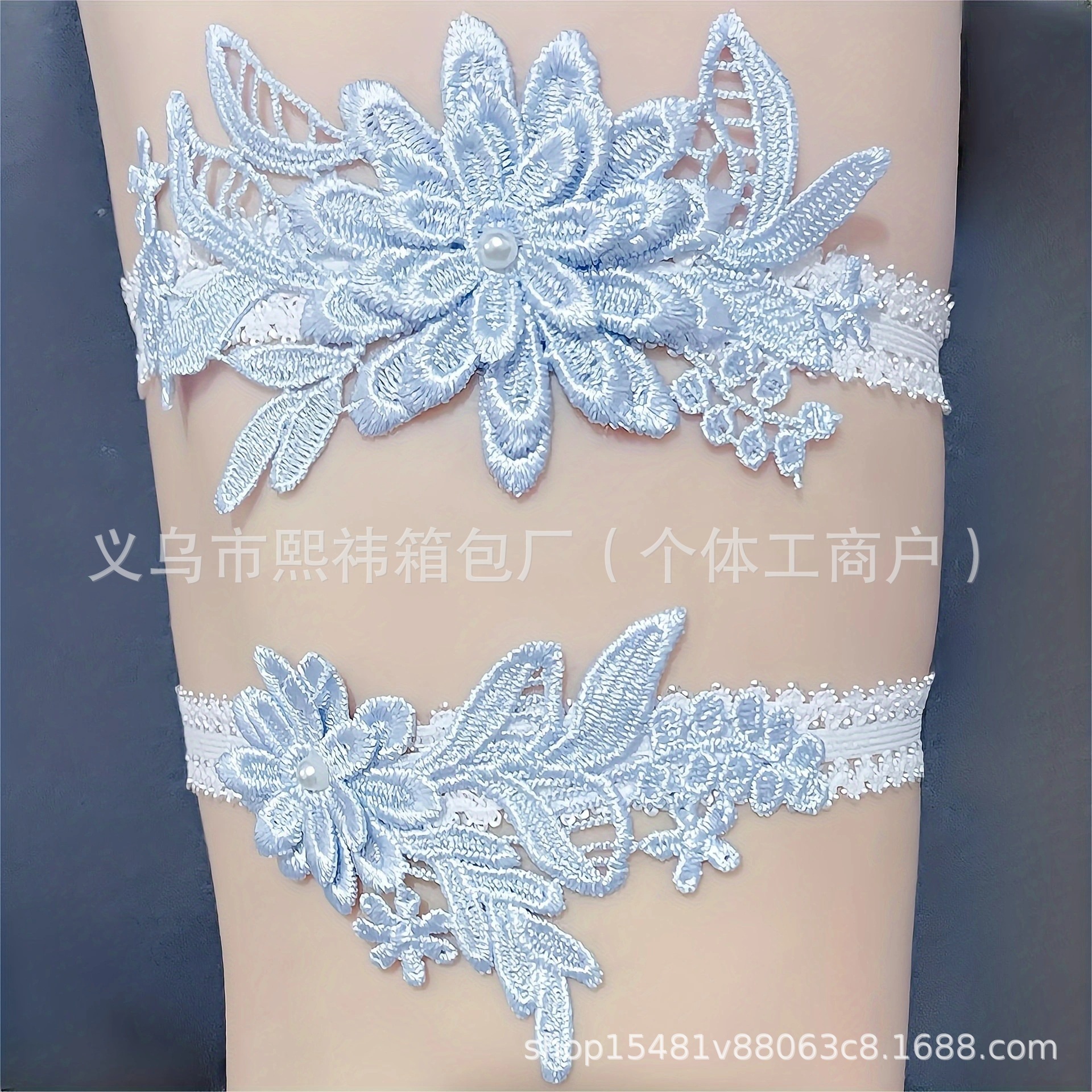 Hot-Selling Item: Exquisite Lace Bridal Garter with Pearl Flower Decoration, a Must-Have for Western-Style Weddings