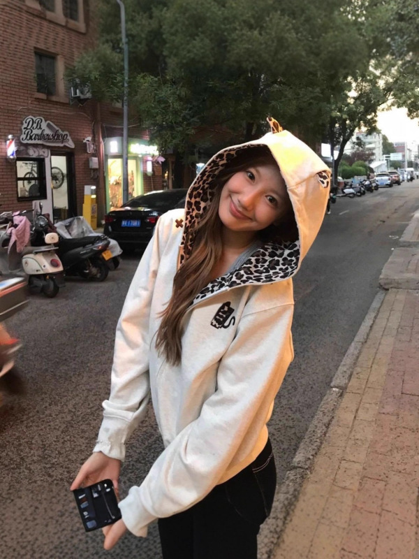 美式高街小恶魔豹纹连帽卫衣女春秋季2025新款慵懒风开衫外套上衣|undefined