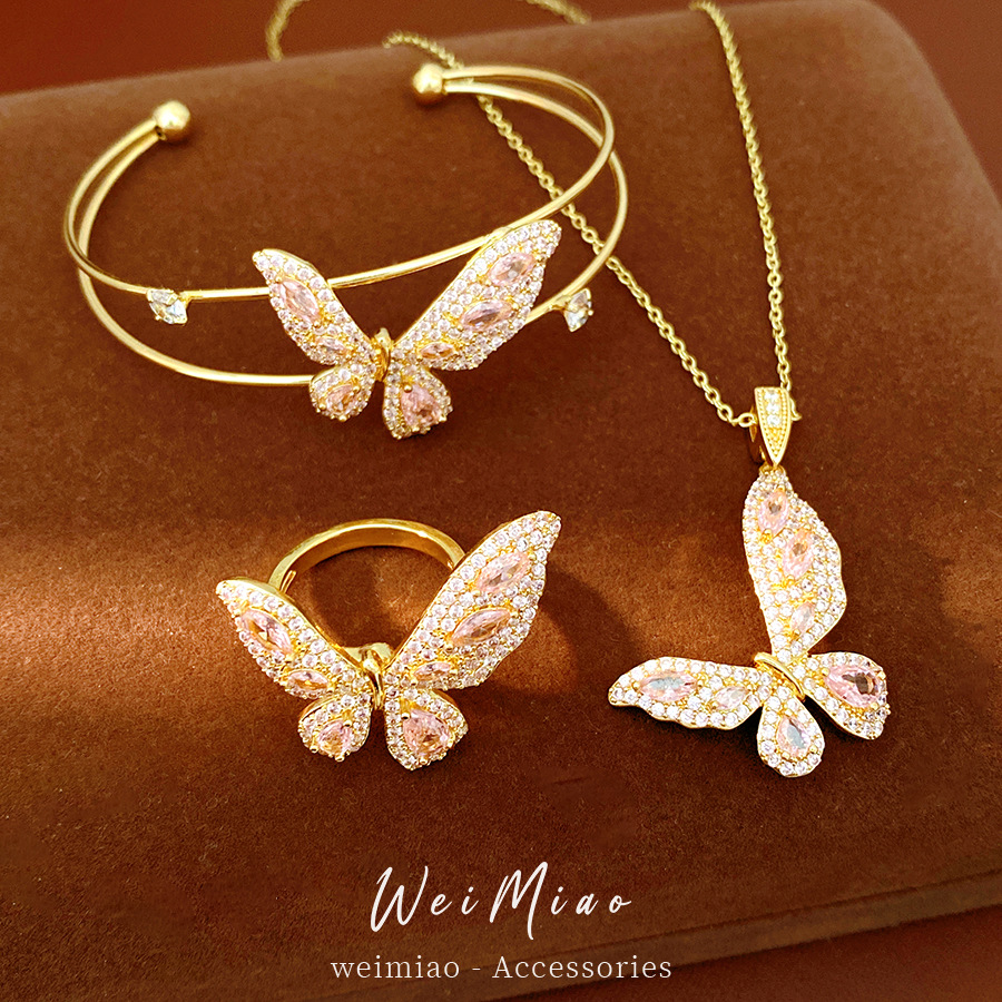 Pink Zircon Butterfly Bracelet Anillo Collar Chain Clave Personalidad Jewelry Set