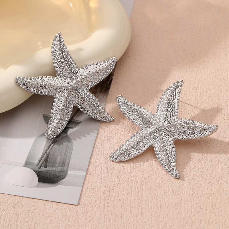 1 Pair Vacation Simple Style Flower Plating Alloy Ear Studs display picture 11