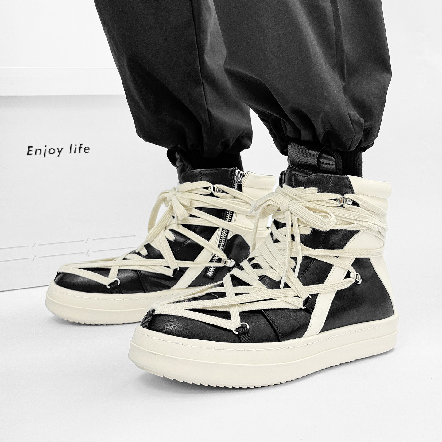 American-Style Men's Genuine Leather Boots 2025 New Ro Trendy High-Top Shoes Thick-Soled Height-Increasing Sports Casual Shoes Niche Shoes