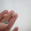 Sophisticated ear clips, adjustable small earrings, simple and elegant design, no pierced ears