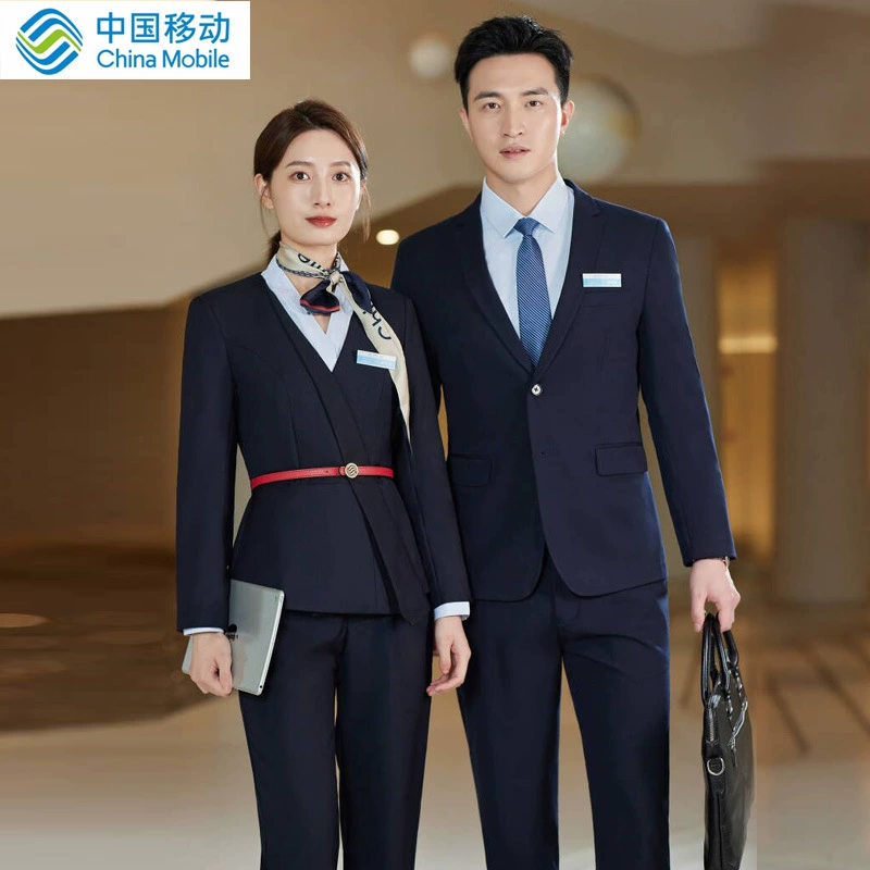 Рабочая одежда для мужчин и женщин в бизнес-зале China Mobile