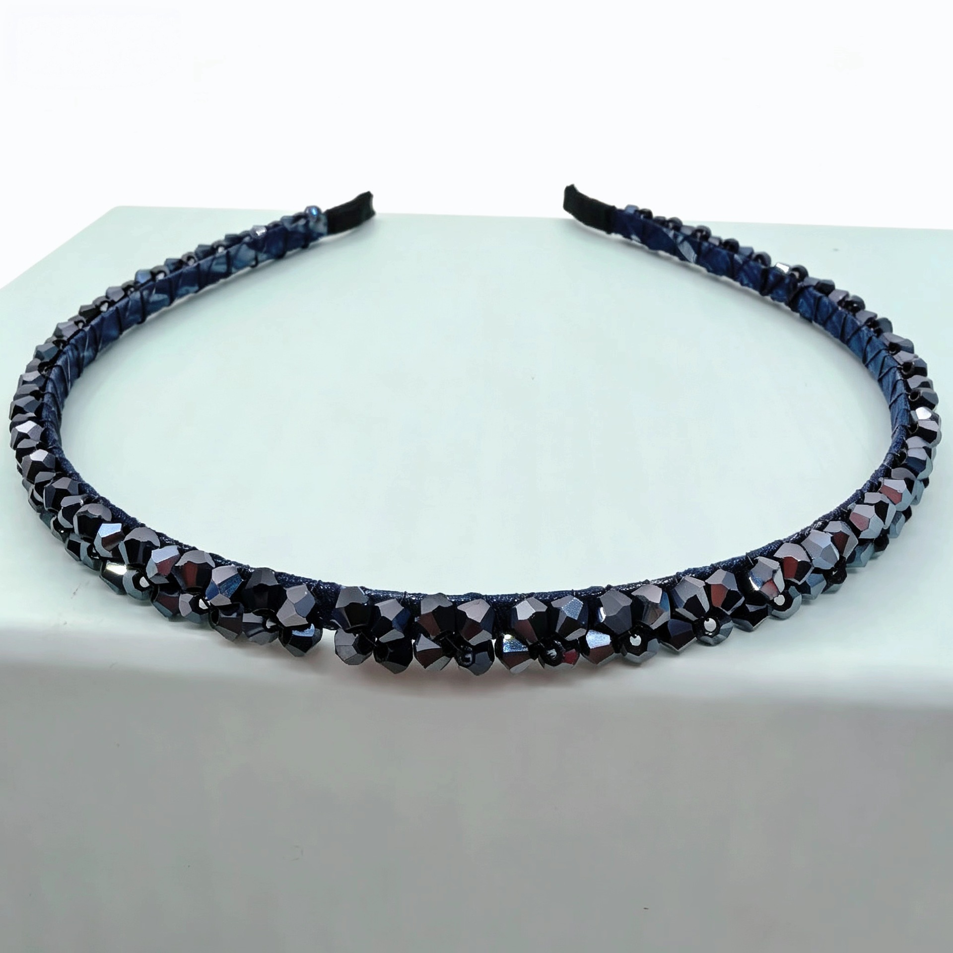 Diadema Fina con Cristal de Metal Decorativo para Mujeres