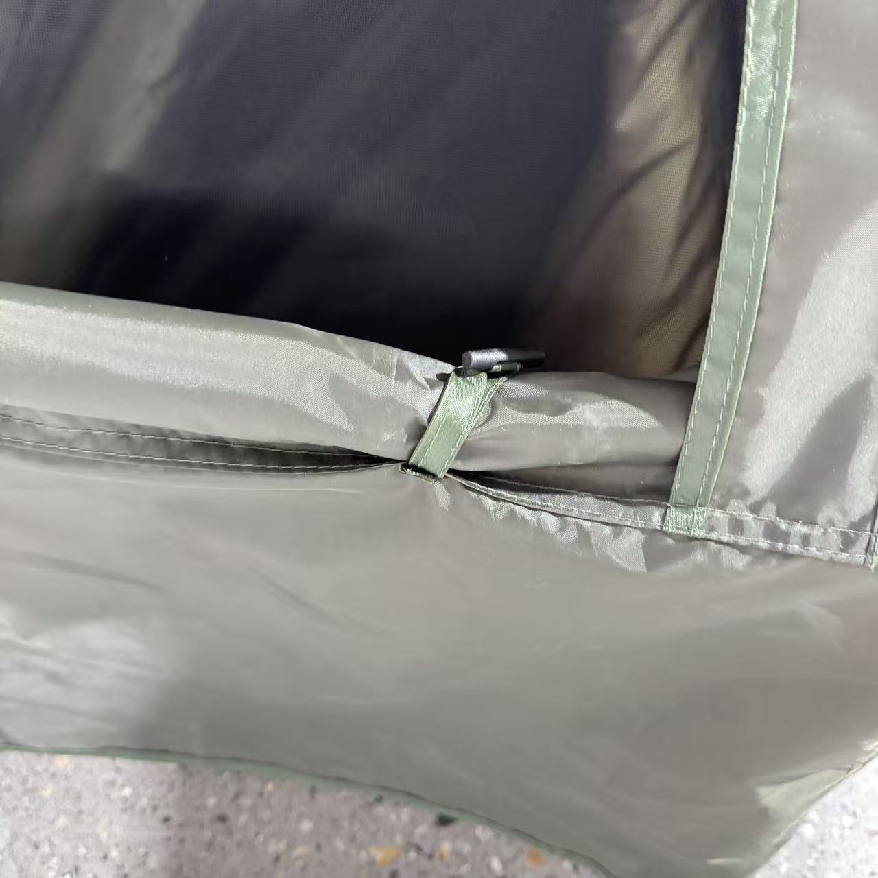Portable double-layer camping cot tent, rainproof and moisture-proof, elevated outdoor single-person fishing tent, lightweight