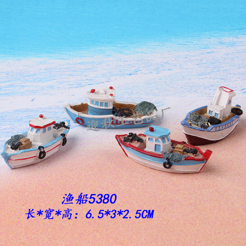 Factory direct supply resin fishing boat 6.5cm speedboat Mediterranean wind micro landscape aquarium psychological sand table game