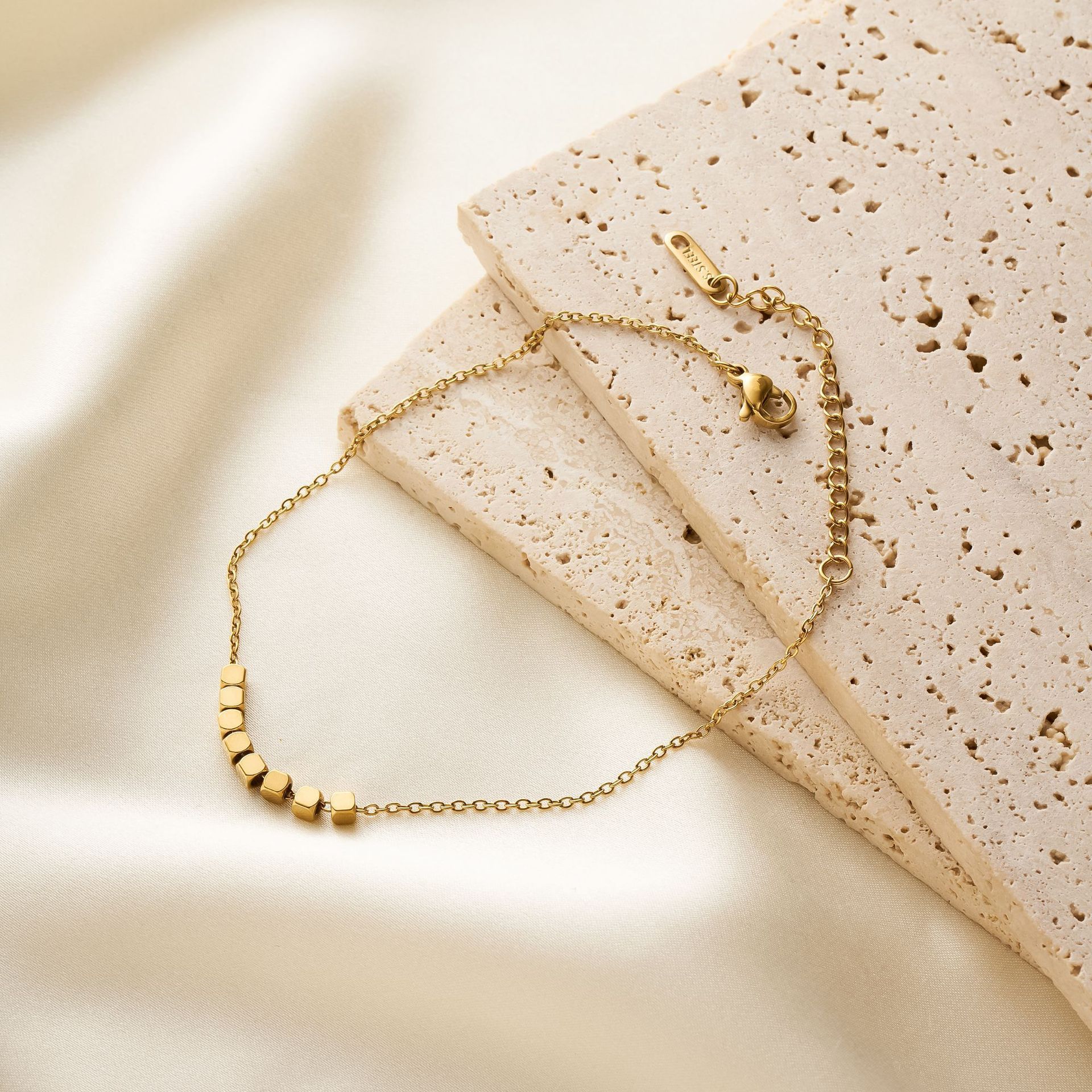 hmqViviiyNSAyin9WueXt+54re0MESWSJEh9