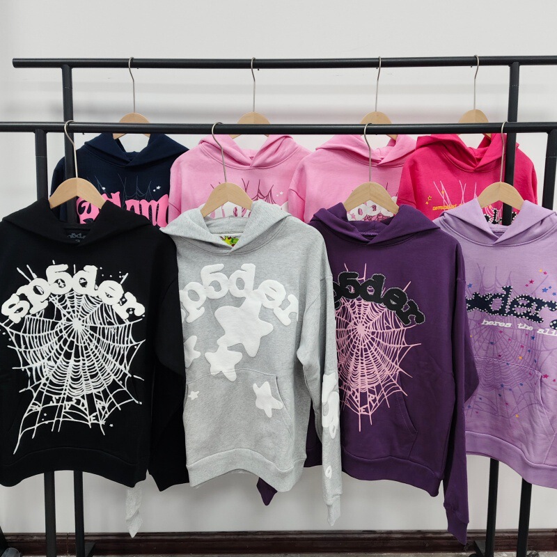 Cross-border high-quality fabric hoodie with a bold, raised print featuring a spider design, loose-fitting, and available in men's sizes Cross-border high-quality fabric hoodie with a bold, raised print featuring a spider design, loose-fitting, and available in men's sizes