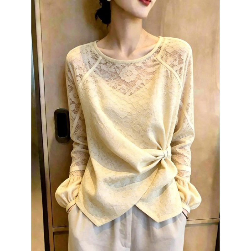 Stunning French-style women's top for single wear, 2026 autumn new lace fashion, unique and elegant for important occasions