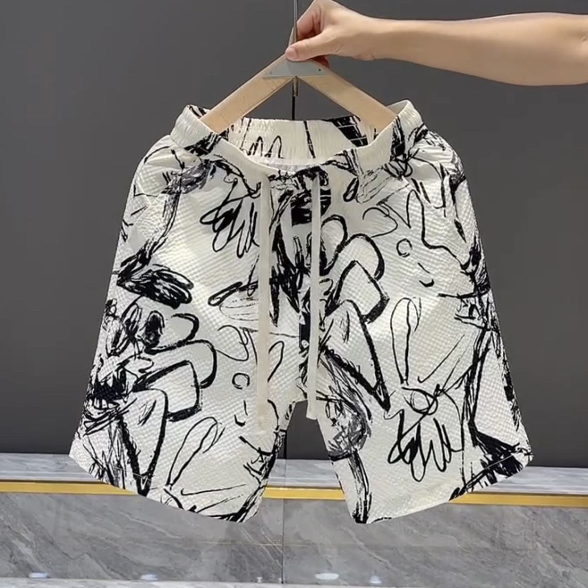 Men's Casual Summer Shorts Fashion Print Relaxed Fit Straight Leg 5 Pocket Design_viptrois.com