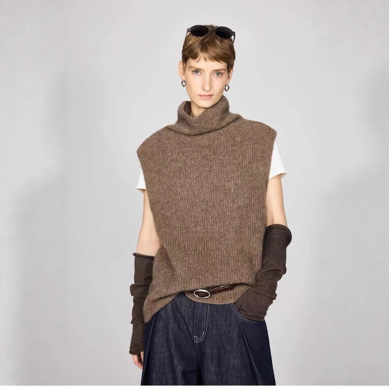 Layered Magic Cloud Soft Skin-Friendly Wool Lightweight Knit Swing Collar Vest for Women in Solid Color