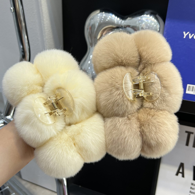 秋冬の真のレッグウサギの毛玉は大きいサイズの毛のヘアピンの後頭部のサメのクリップのヘアピンの髪飾りの新年の爆発金をつかみます。|undefined