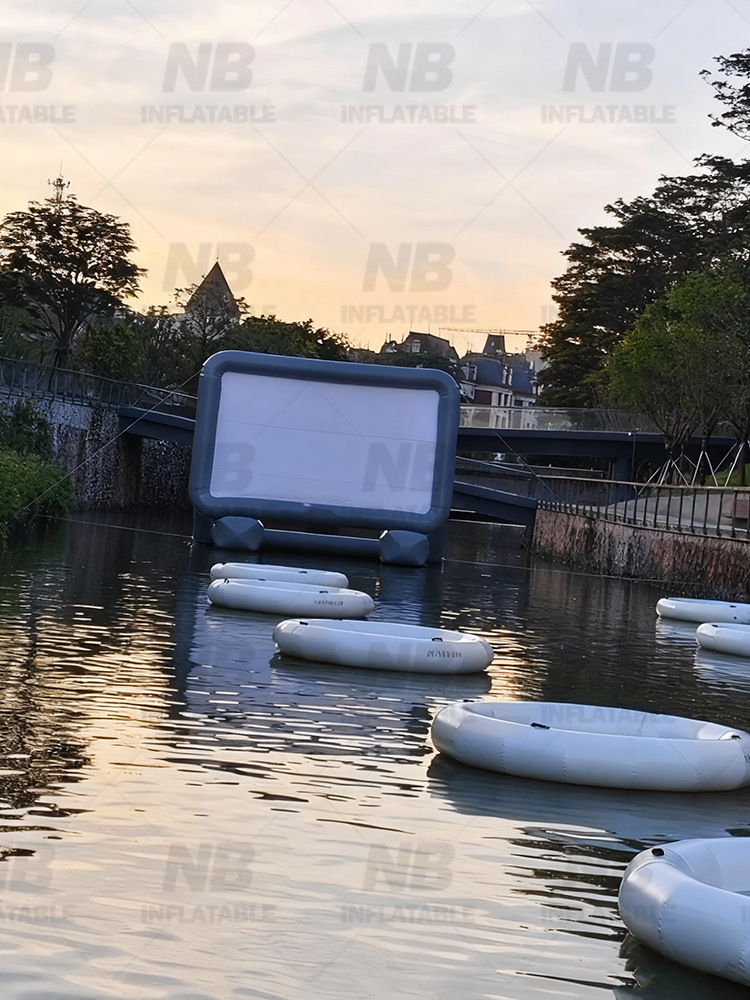 Pantalla inflable al aire libre gran cortina móvil comercial de proyección de aire cerrado agua escénica tela de película publicitaria