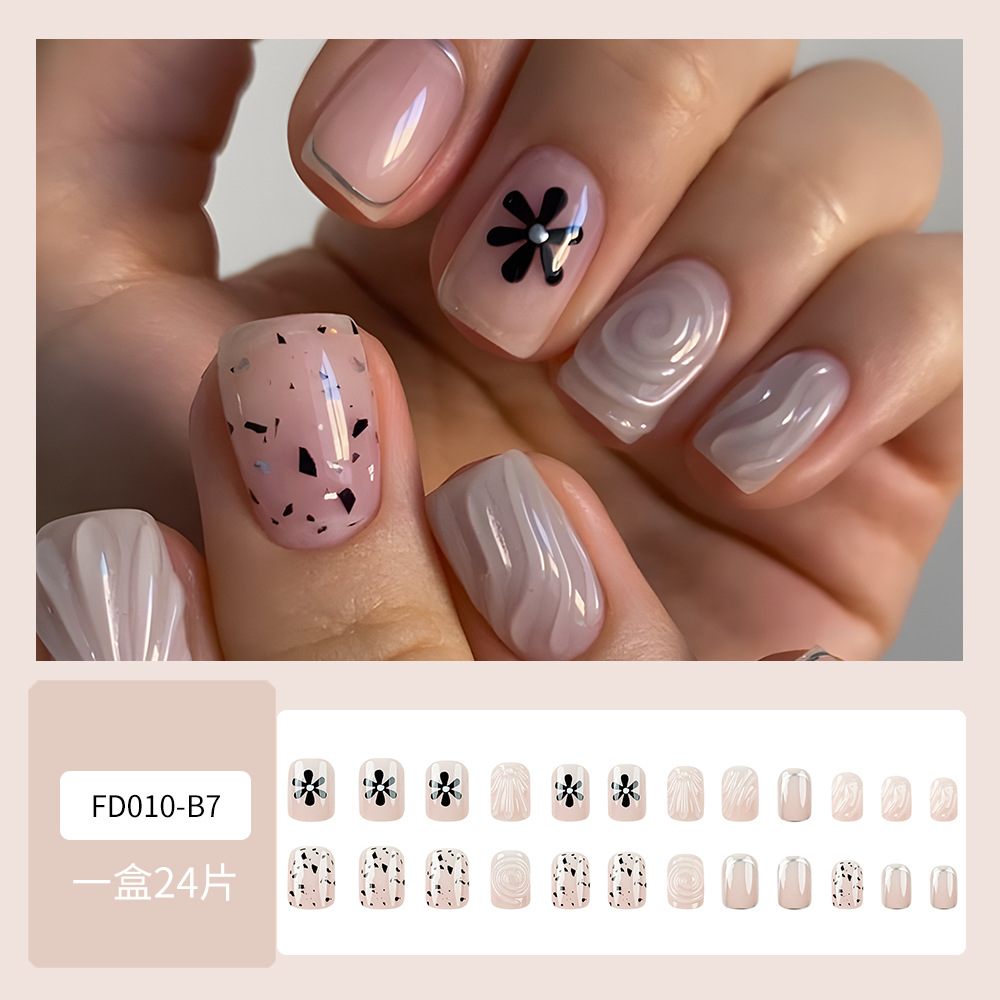 Use un parche de uñas 3D estereoscópico de alto nivel, goteo de goma dulce y caliente, uñas falsas transfronterizas, parches de uñas.
