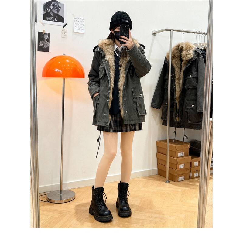 Stunning 2026 Korean-Style Thick Warm Cotton-Padded Jacket with Large Fur Collar, Winter Mid-Length Parka Coat
