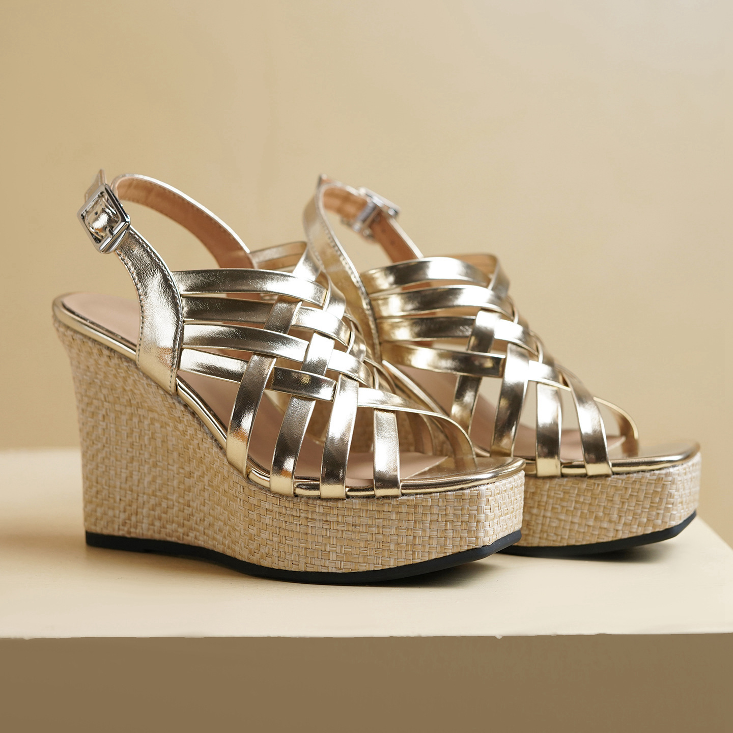 Sandal cao gót nữ đế xuồng dệt chéo quai ngang, gót 11 cm — màu vàng