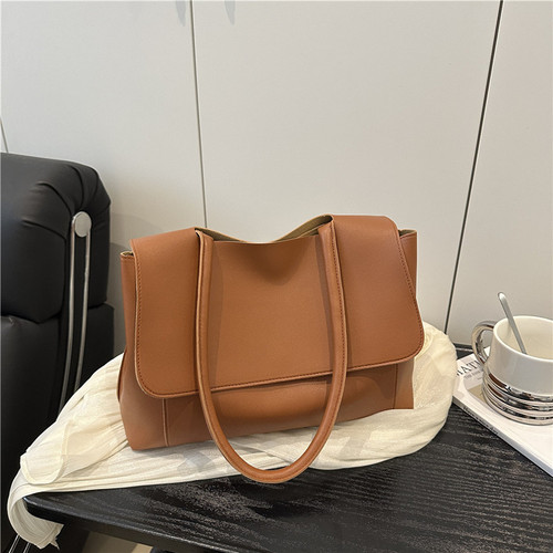 Leather Tote Bag for Women 2025 Summer New Underarm Bag Unique Design Simple Shoulder Bag