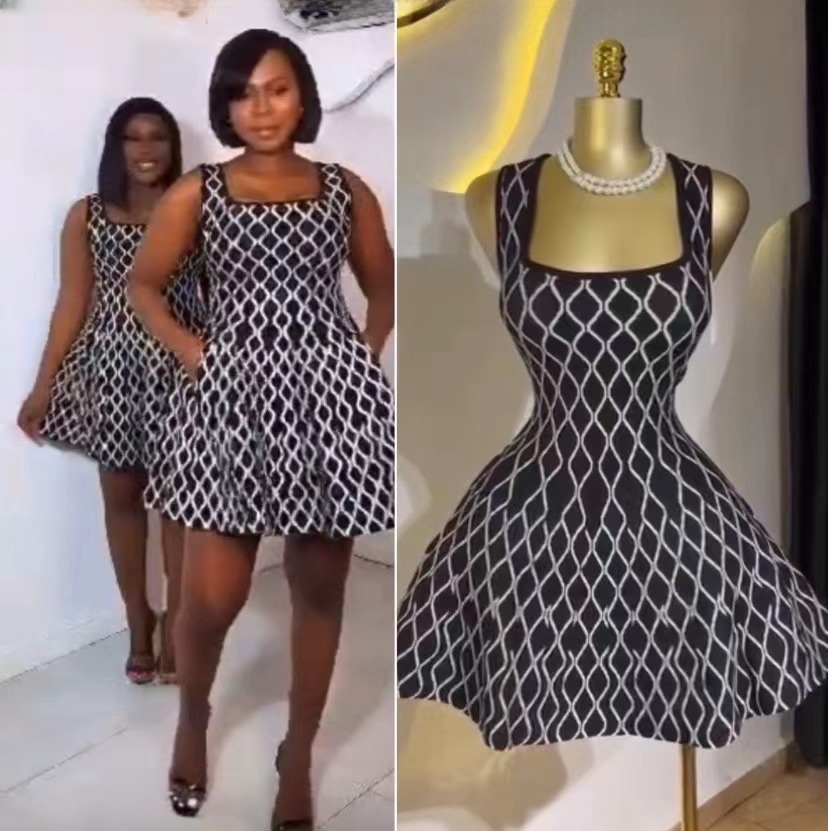 2025 Cross-Border U-Neck I-Shaped Sleeveless Wave Knitted Dress Flap Pocket Pants Puffy Knitted Evening Dress for Women