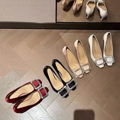 【在庫あり】クラシックな早春の新作RVシルクサテンラインストーンシングルシューズ、レディースウェディングシューズ、浅口ハイヒール、スクエアトゥハイヒール