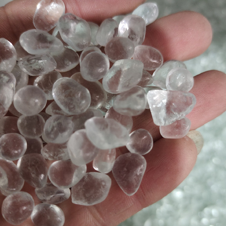 厂家批发透明高亮水晶玻璃珠鱼缸装饰6-9mm各种规格玻璃珠