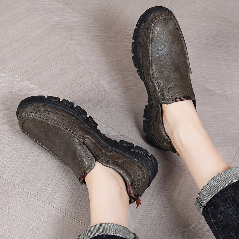 Transfronterizos Amazon zapatos de hombre de verano de alta calidad zapatos de cuero casuales de un pie zapatos Lefour antideslizantes zapatos de papá suaves