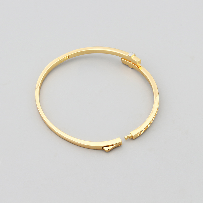Women's Gender Plating, Inlay Design Wholesale Jewelry Simple Style Geometric Copper Zircon Plating Inlay Rings Bracelets