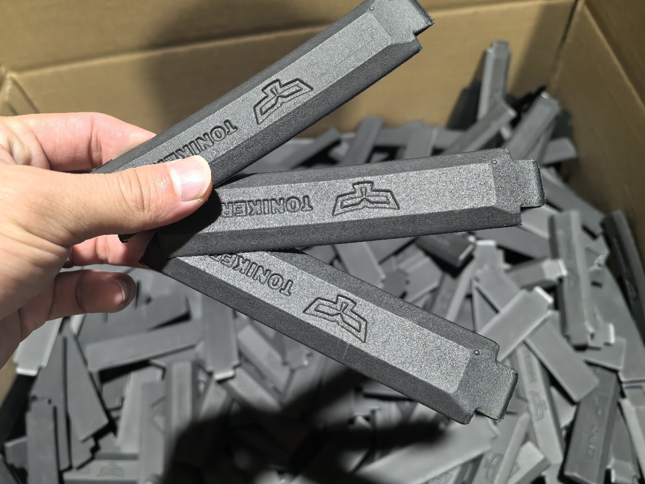 Dongguan Qishi manufacturer processes EVA handles for pickleball rackets in various ready-made sizes