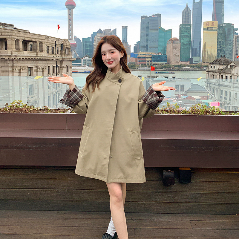 实拍卡其色撞色翻领风衣外套女春季新款复古设计感韩系中长款大衣|undefined