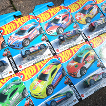 HOTMOKA 12款合金车模型小汽车涂鸦回力赛车小跑车男孩玩具车赛车