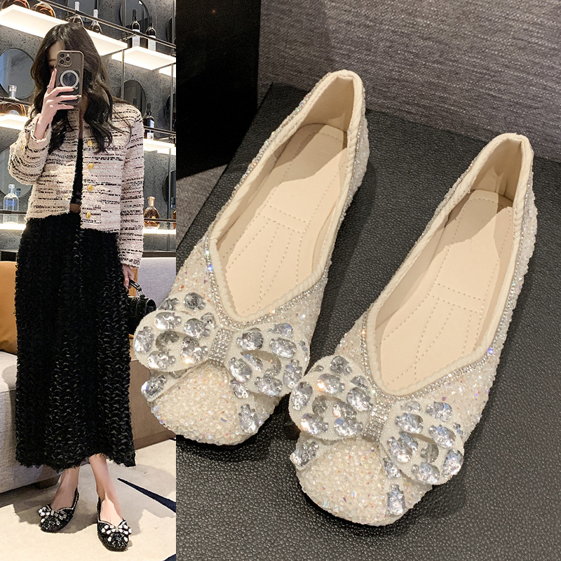单鞋女2025新款韩版尖头水钻浅口女鞋蝴蝶结平底鞋气质通勤豆豆鞋