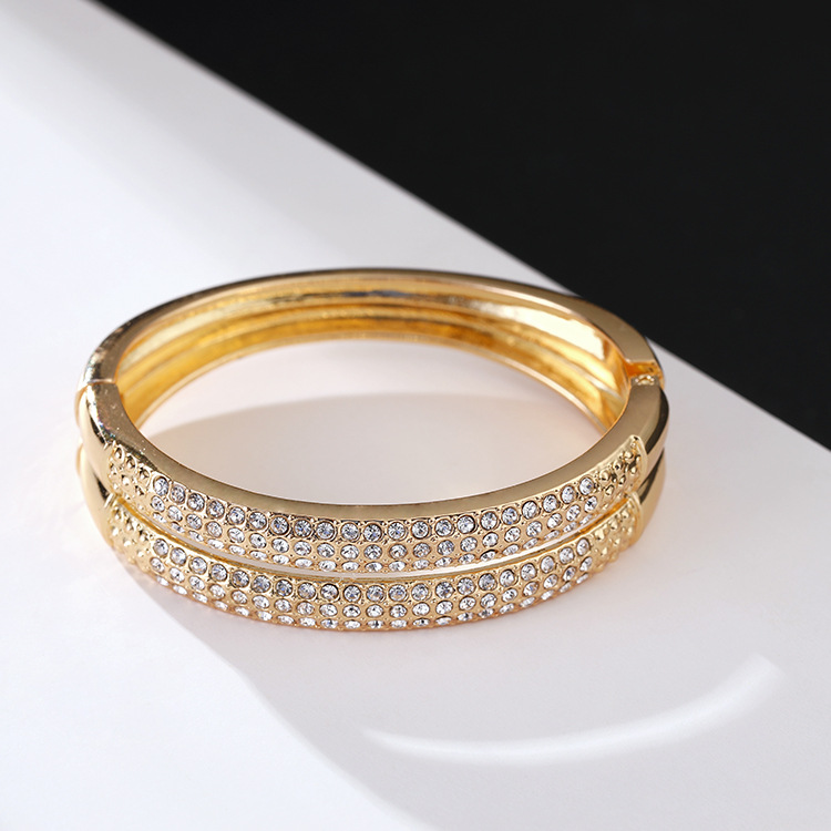 Simple European And American Bracelet Light Luxury Style Double-layer Diamond-studded Bracelet display picture 2