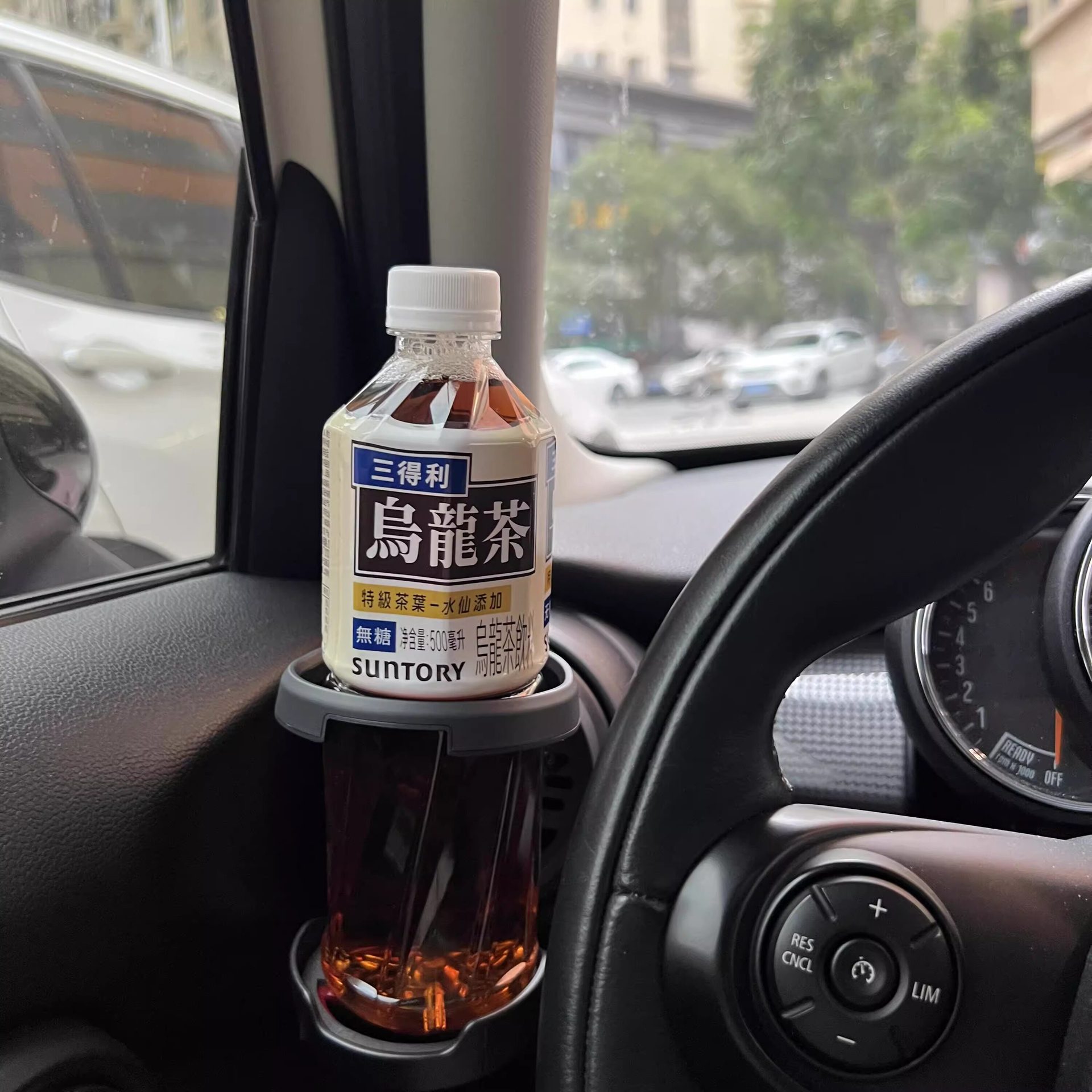 Suitable for Bmw Mini Water Cup Holder Mini Air Outlet Drink Cup Holder R56/F56 Car Water Cup Holder