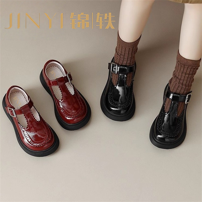 酒红色儿童皮鞋女童春秋季新款真皮珍珠吊坠软底学生单鞋演出舞蹈