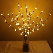 �羳���N늳غ�LED�ѻ���֦�����g�b������Ɍ��Շ��b�֦�l��