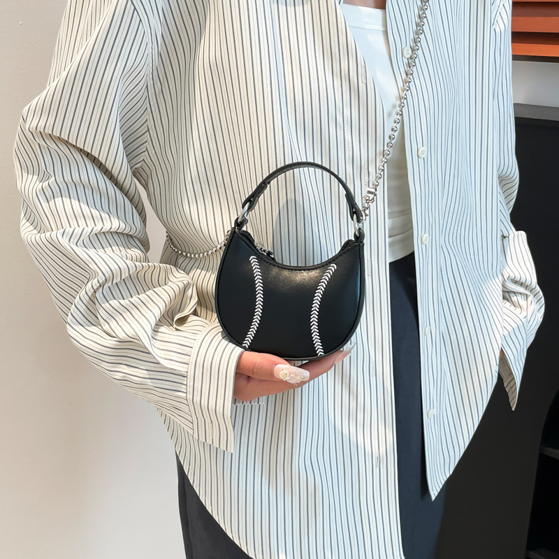 Versión coreana del bolso de nicho 2025 primavera y verano nuevo bolso femenino casual bowling bandolera mini cadena bandolera