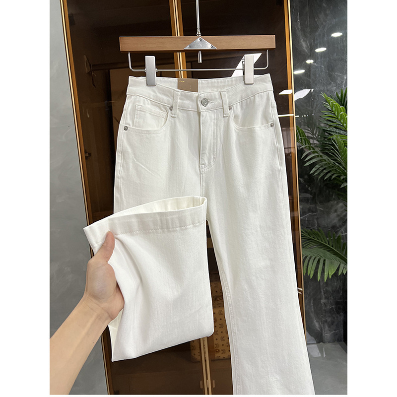 S17 Non-Returnable, Non-Exchangeable, Petite Size, Slightly Stretchy Denim Flared Cropped Pants for Women That Accentuate the Figure 2K028