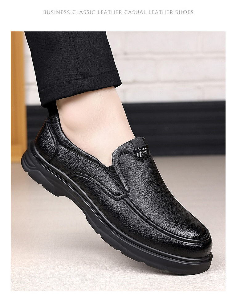 Giày lười nam da bò mũi tròn kiểu đậu đậu, đế thấp 1–3 cm, xỏ chân tiện lợi — đen chi tiết 16