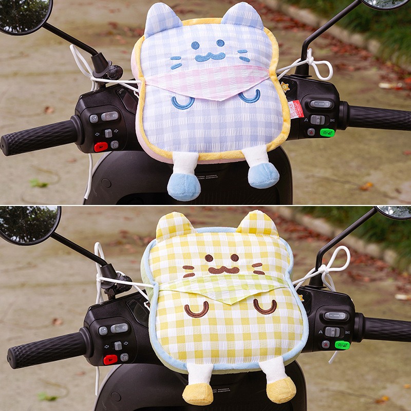 Electric Vehicle Children's Front-Mounted Anti-Collision Pad, Cartoon Cute Thickened Head Protection Pad, Universal Cat-Shaped Anti-Collision Pad
