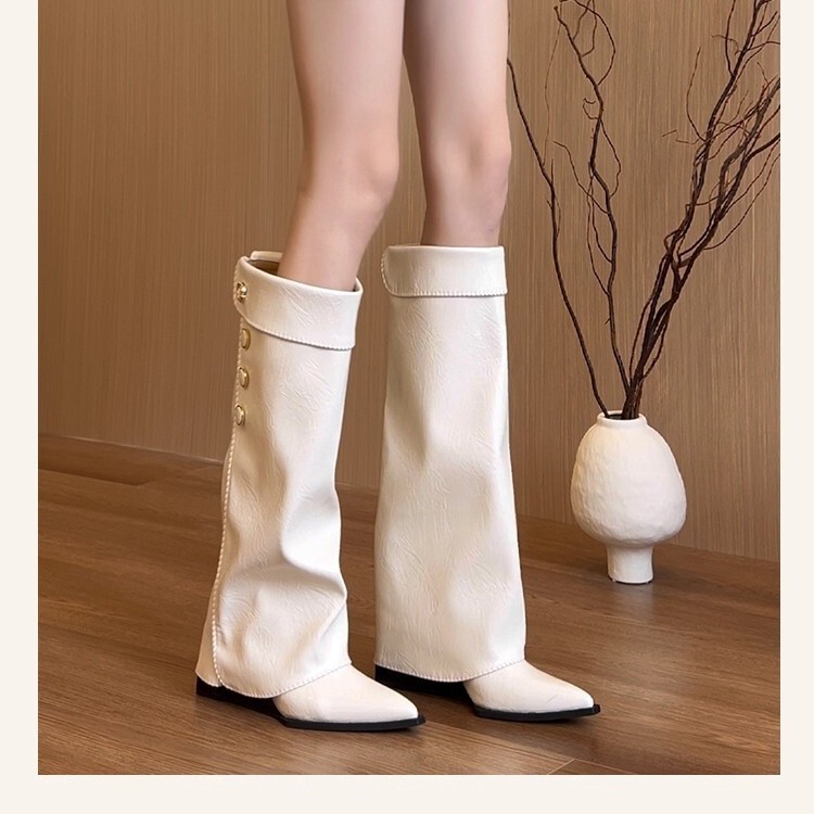 Stunning Slimming and Height-Increasing Long Boots for Women 2025 New Autumn and Winter Leather Small Stacked Long Knight Boots for Women Stunning Slimming and Height-Increasing Long Boots for Women 2025 New Autumn and Winter Leather Small Stacked Long Knight Boots for Women