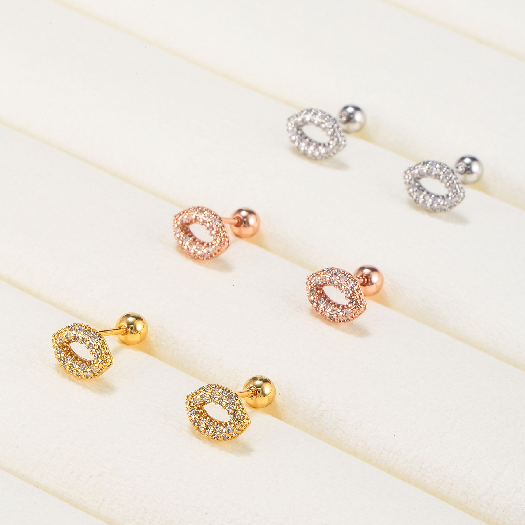 fashion peach heart palm lip ear bone nail 18K gold copper earring screw ball ear nail