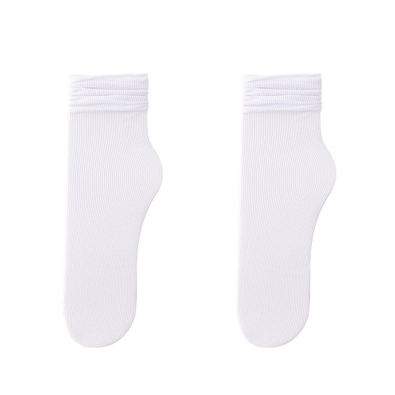 Calcetines de primavera y verano delgadas calcetines de hielo para mujeres calcetines de luna de tubo medio transpirables con calcetines blancos sólidos