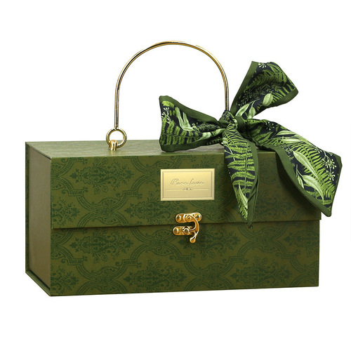 Metal handle green little red book gift box bridesmaid gift box gift packaging box gift box