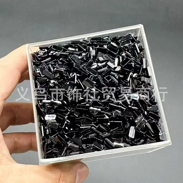Solid color black
