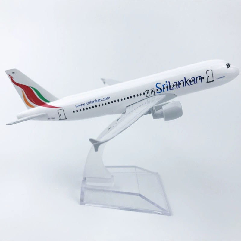 Modelo de avión de simulación de la serie A320 de la aviación extranjera con aleación de tren de aterrizaje