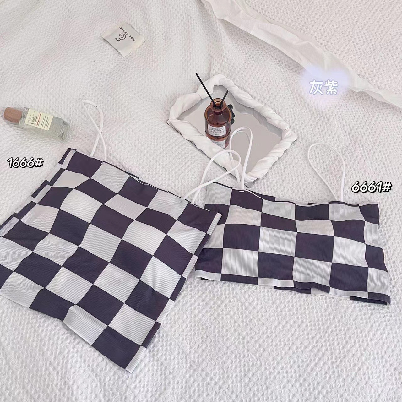 Nuevo estilo rojo neto espalda sin anillo de acero envuelto pecho chaleco Placa de ajedrez Plaid correa interior tubo superior bottoming chaleco ropa interior para mujeres