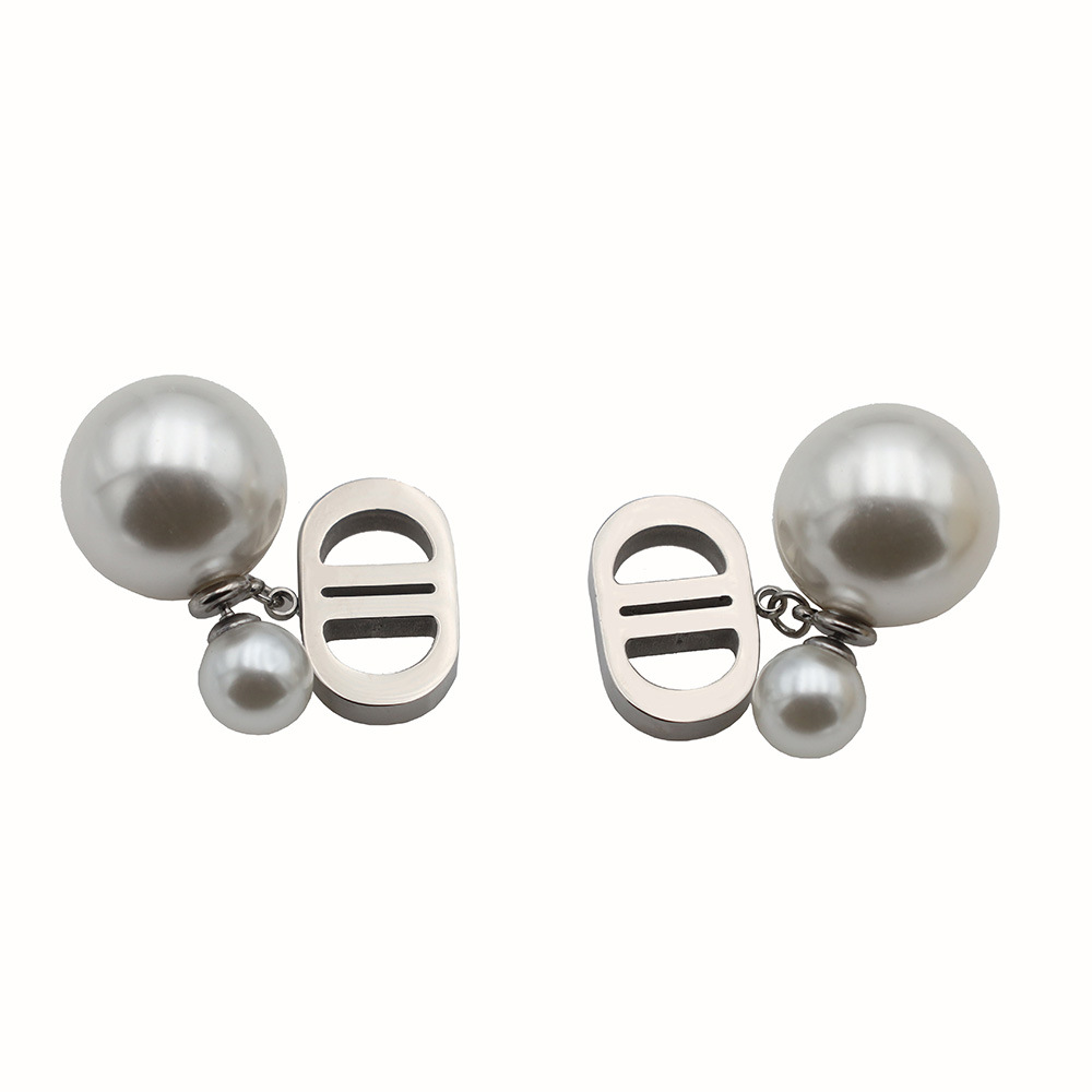 Ins estilo europeo y americano hip hop hipster titanio acero cubano cadena personalidad 18K oro doble D titanio collar de acero al por mayor no se desvanece