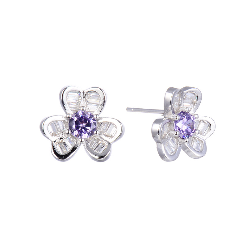 Pendientes de trébol incrustados en diamantes para mujeres 925 diseño de nicho de plata esterlina pendientes de flores de estilo japonés y coreano pendientes elegantes de alta calidad