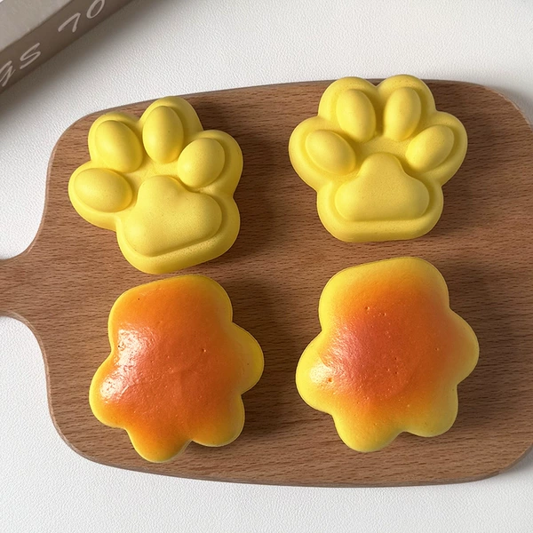 Big Cat Claw Bread (7*7*4cm)
