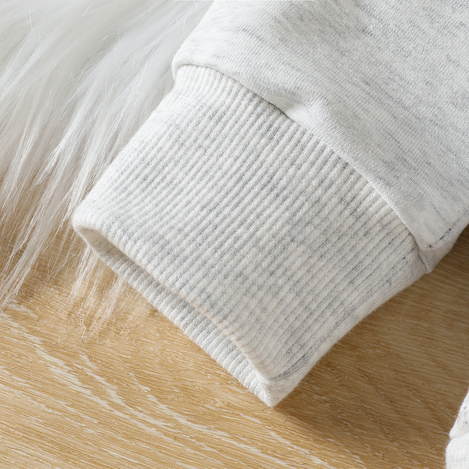 Sweater Image 6